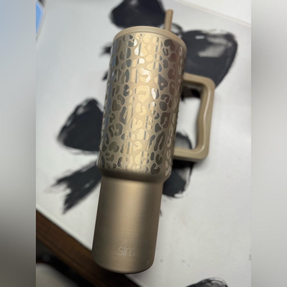 Simple Modern 40 oz Trek Leopard Print Tumbler Bronze Brass Brown